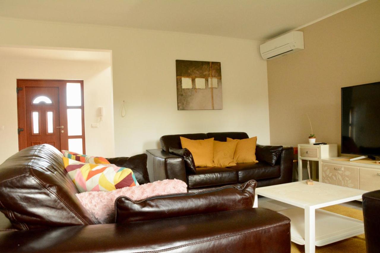Private Villa "San Servolo House" With Sea View And Private Pool Buje Luaran gambar