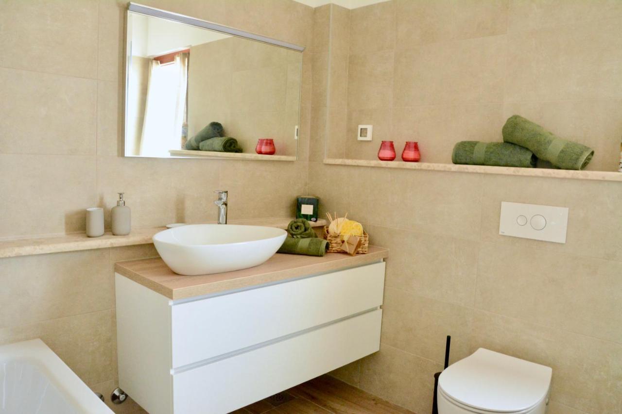 Private Villa "San Servolo House" With Sea View And Private Pool Buje Luaran gambar